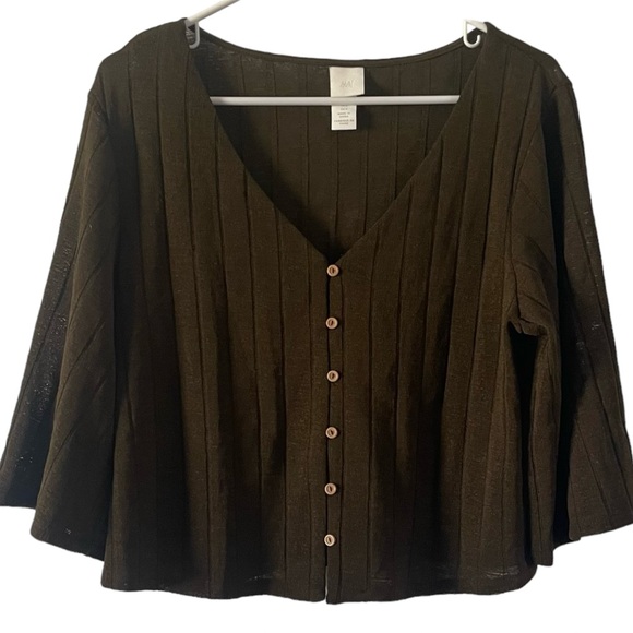 H&M Cardigan sweater Bell/flutter sleeve - Picture 2 of 5